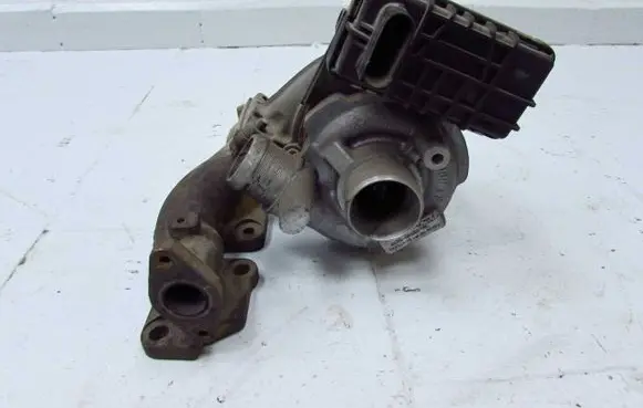 Peugeot 607 Turbo 4U3Q-6K682-AL 51533