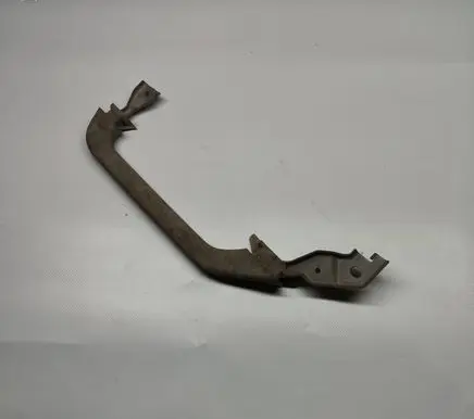 (B) pillar trim (top)