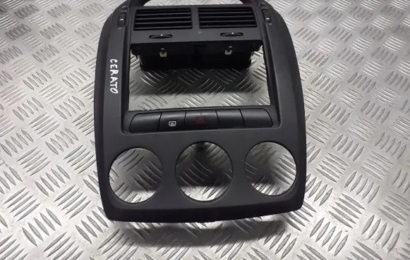 KIA Cerato Radio/GPS head unit trim 803B07-3100