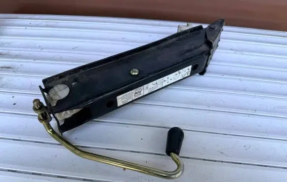 Peugeot 307 Lift Jack 9637677780