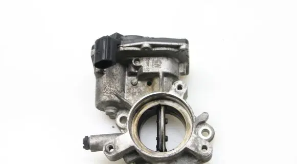 Opel Insignia A Throttle valve 50569200