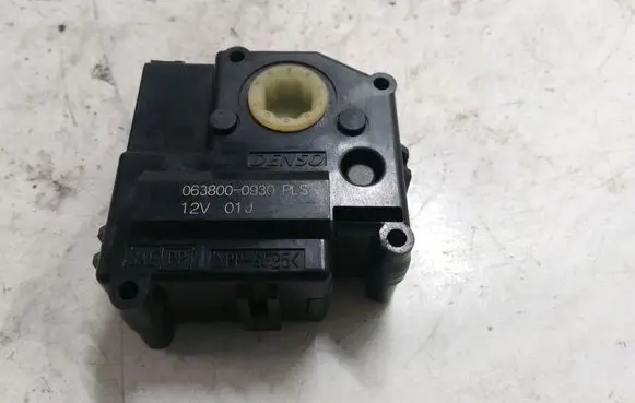 Lexus LS 460 - 600H Air flap motor/actuator 0638000930