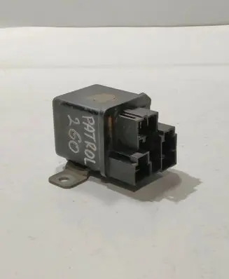 Nissan Patrol 260 Glow plug pre-heat relay J1DEC0