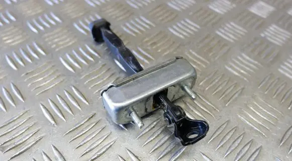 Lexus ES 250 - 300 - 330 Rear door check strap stopper 6863033140