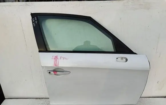 Citroen DS5 Front door