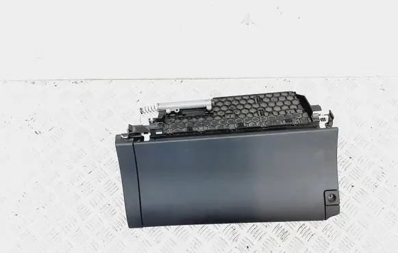 Lexus CT 200H Glove box 5555076012