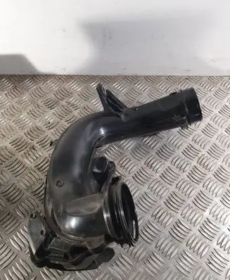 Volvo XC60 Air intake hose/pipe 31370120