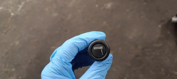 BMW X5 E53 Cigarette lighter 61346969134