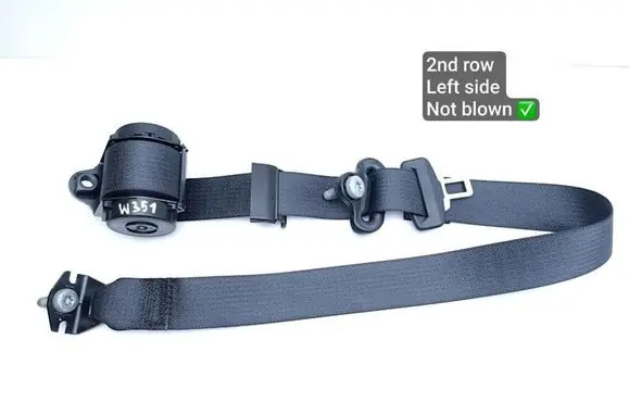 Rear seatbelt