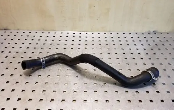 Ford Focus Engine coolant pipe/hose 8V618260KC