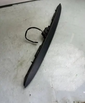 BMW 3 E46 Trunk door license plate light bar 8208504 9208504