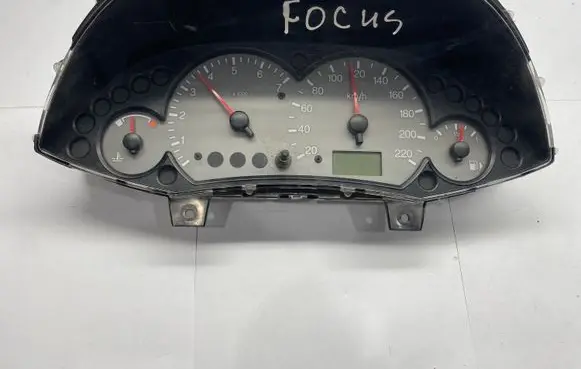 Ford Focus Speedometer (instrument cluster) 3B0919880D