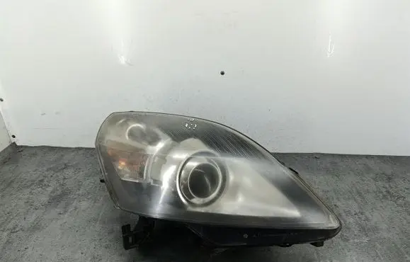 Opel Zafira B Headlight/headlamp 13252471