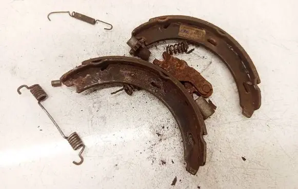 Mercedes-Benz C W203 Handbrake/parking brake pads 90R011043091 ATE354034