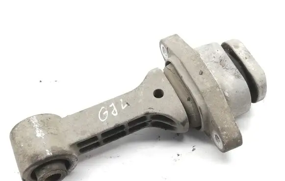 Hyundai ix20 Gearbox mount