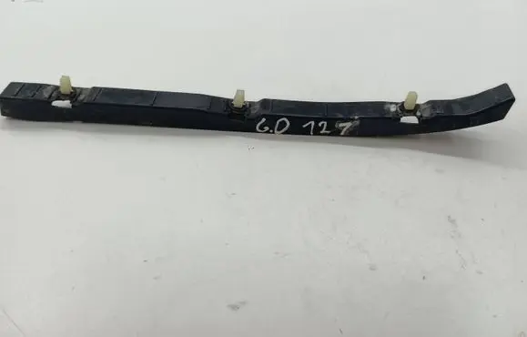 Hyundai Santa Fe Front bumper mounting bracket 865162B000