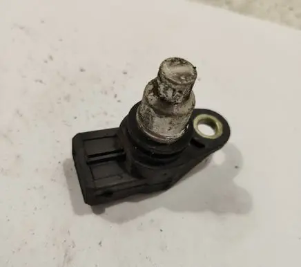 Camshaft position sensor