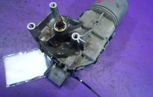 Alfa Romeo 159 Wiper motor 0390241915