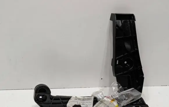 Audi A4 S4 B9 8W Rear bumper mounting bracket 8W9807453C M01307B02 1011725AAB