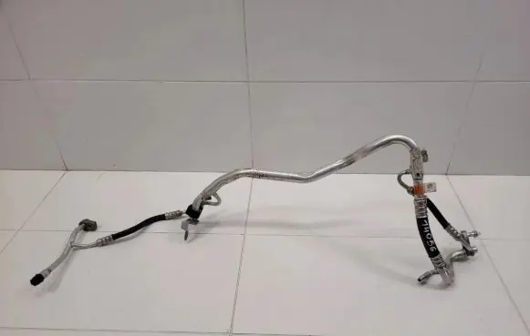 Ford Kuga II Air conditioning (A/C) pipe/hose GV61-19E881-PF