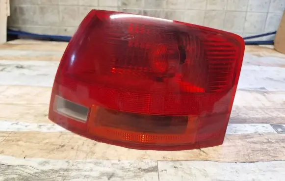 Audi A4 S4 B7 8E 8H Rear/tail lights 8E9945096C 484002 O748002