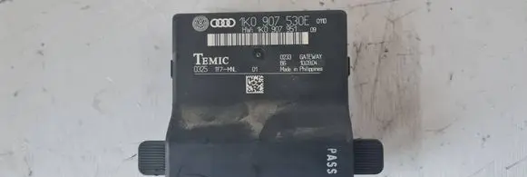 Volkswagen Golf V Gateway control module 1K0907530E 1K0907951