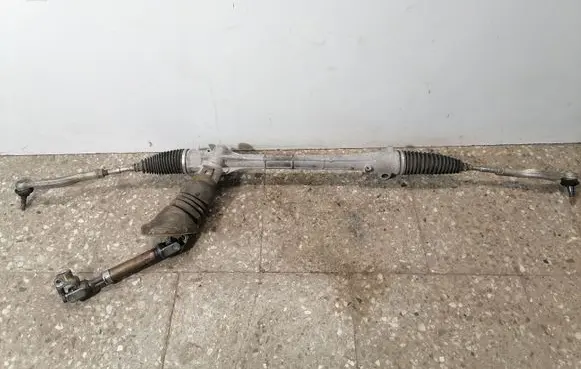 Toyota Avensis T270 Steering rack 4551005060