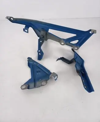 BMW X1 F48 F49 Fender mounting bracket 7355992 7351516 7392804