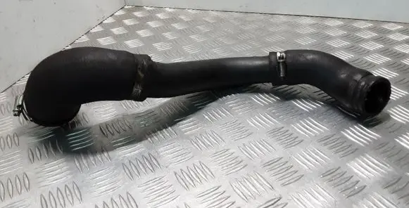 Ford Kuga II Intercooler hose/pipe