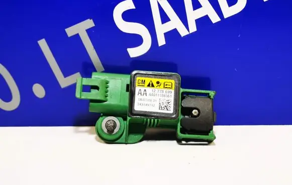Passenger airbag on/off switch