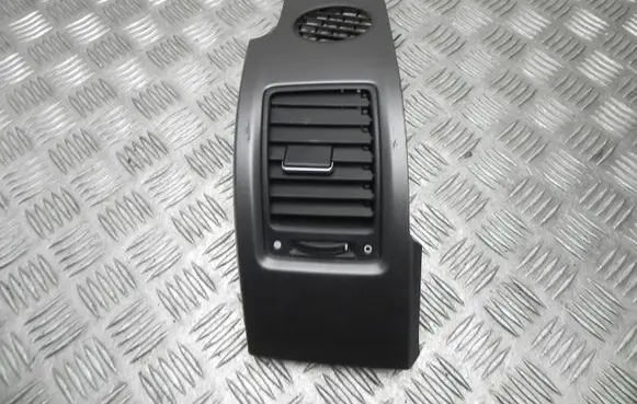 Honda CR-V Rear air vent grill 77630SWA