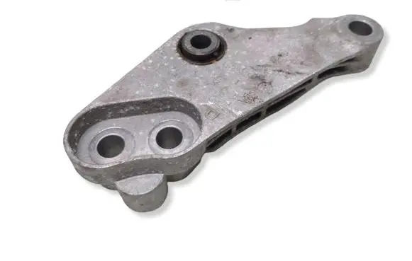 Peugeot 2008 II Gearbox mounting bracket 9826468580