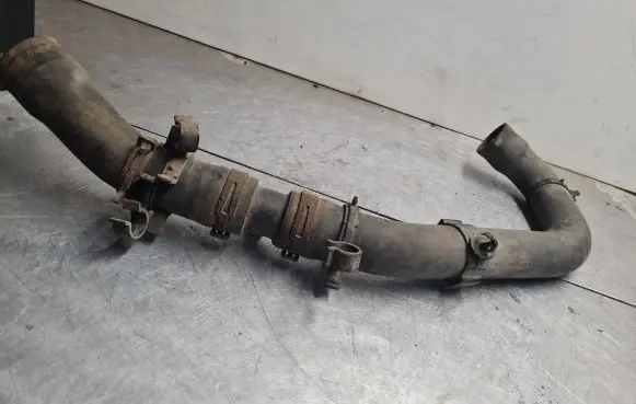 Volkswagen II LT Intercooler hose/pipe