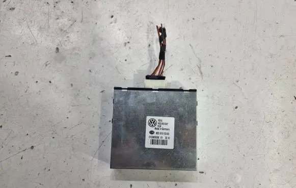 Volkswagen Tiguan Voltage converter/converter module 1K0919041 0133809358 8ES01015300