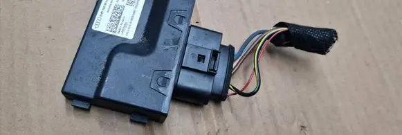 Audi A5 Fuel injection pump control unit/module 8W0906093G 4K0906093G