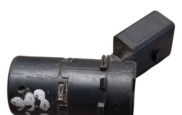 Audi A6 S6 C5 4B Parking PDC sensor 688632