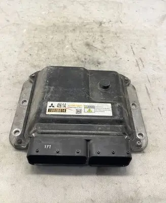 Mitsubishi Outlander Engine control unit/module 2757001722 1860B814