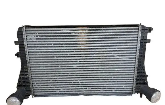 Volkswagen PASSAT B6 Intercooler radiator 3C0145805R