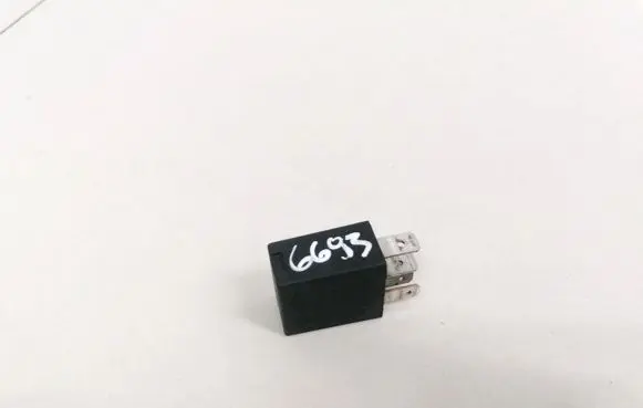 Renault Laguna II Other relay 7700414484