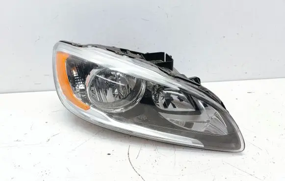 Volvo V60 Headlight/headlamp 31420272