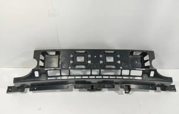 Jeep Grand Cherokee (WK) Front bumper mounting bracket 55156878AD 36946 8283