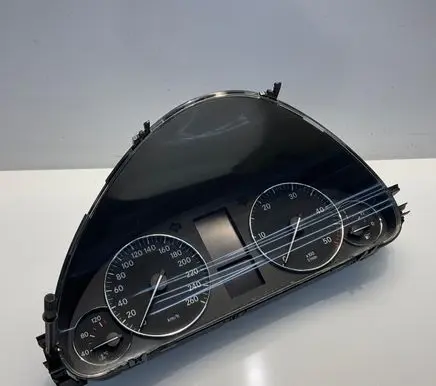 Mercedes-Benz C W203 Speedometer (instrument cluster) A2035401148 110080266021 2035401148