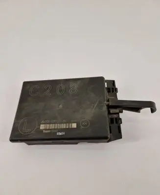 Mercedes-Benz CLK A208 C208 Seat control module 2088200526