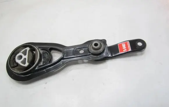 Volkswagen T-Cross Engine mount bracket 2Q0199851AL 13122022 DHR1329292Z