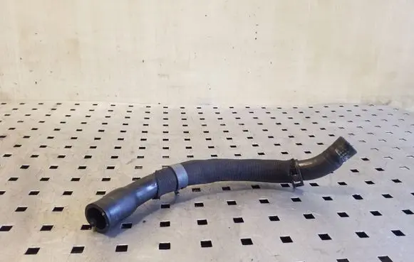 Audi Q7 4L Engine coolant pipe/hose 7L6422889AB