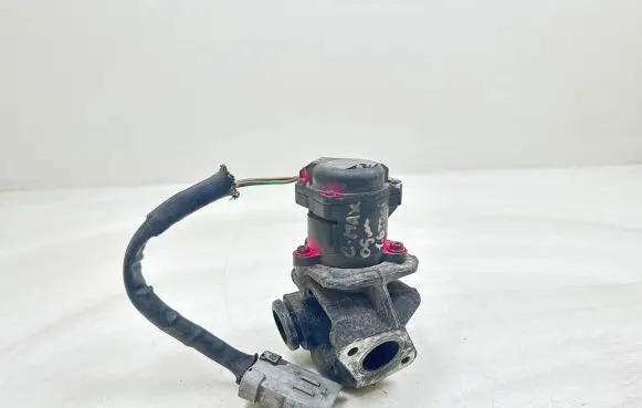 Ford Focus C-MAX EGR valve 9651839180 32880399