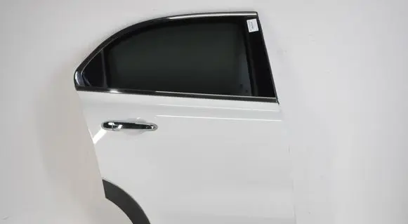 Fiat 500X Rear door 