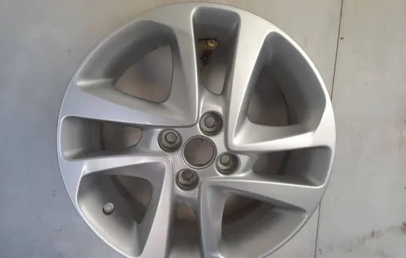 Opel Karl R16 alloy rim 95192368
