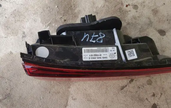 Volkswagen Golf VIII Rear/tail lights 5H0945096C