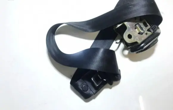 Audi A3 S3 8L Front seatbelt 560546001